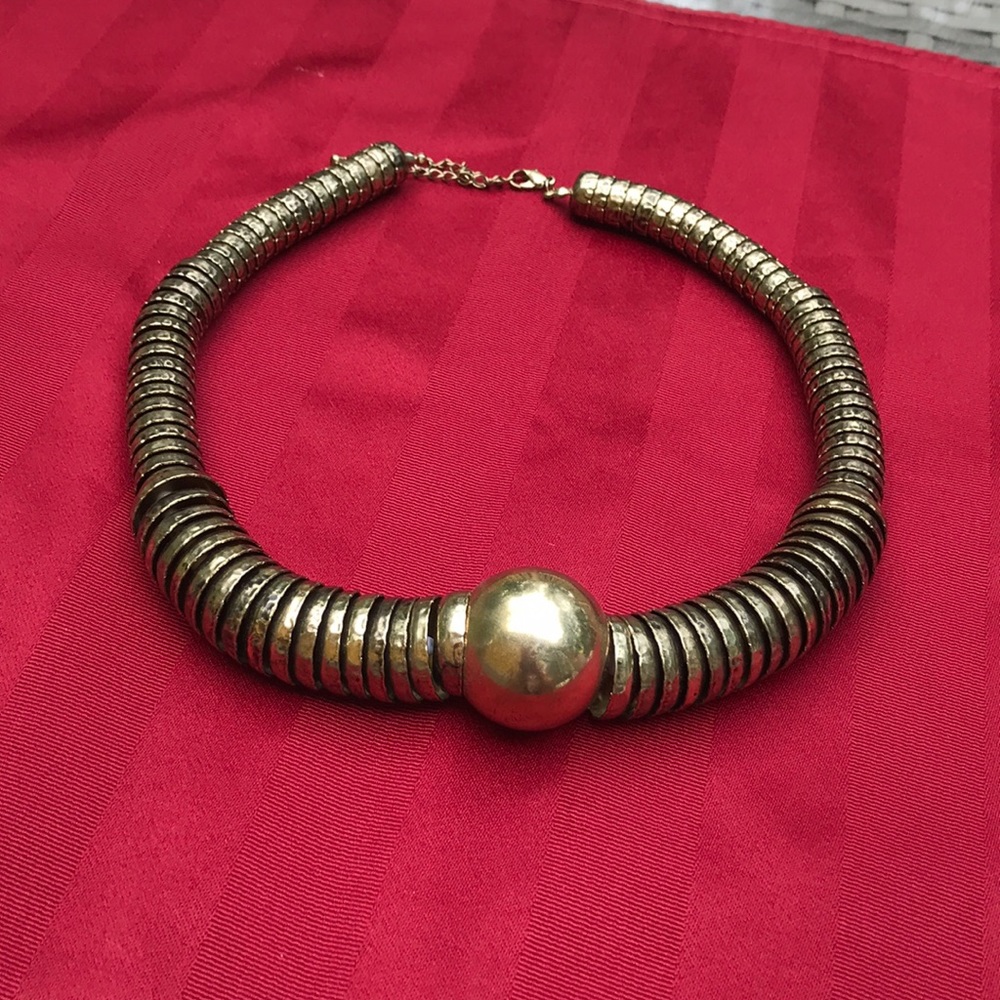 Necklaces gold